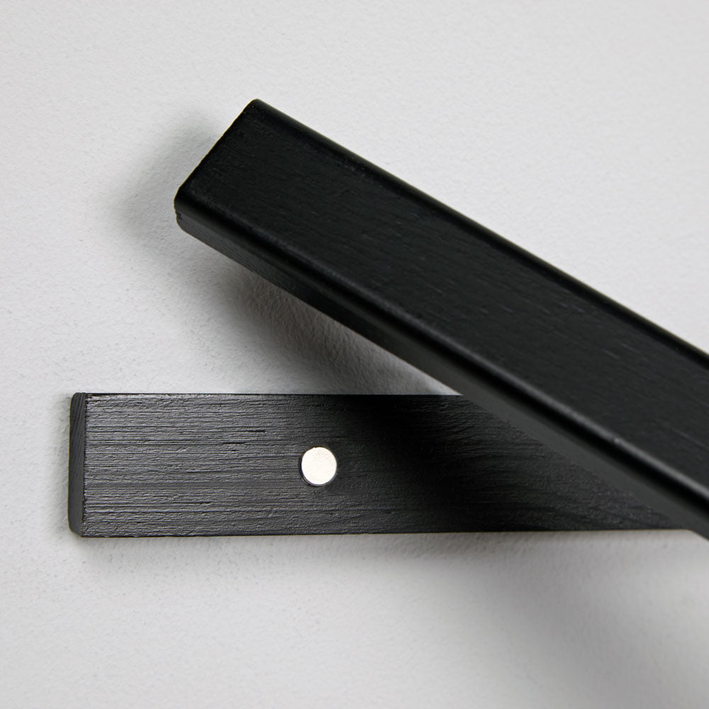 Wooden Poster Hanger